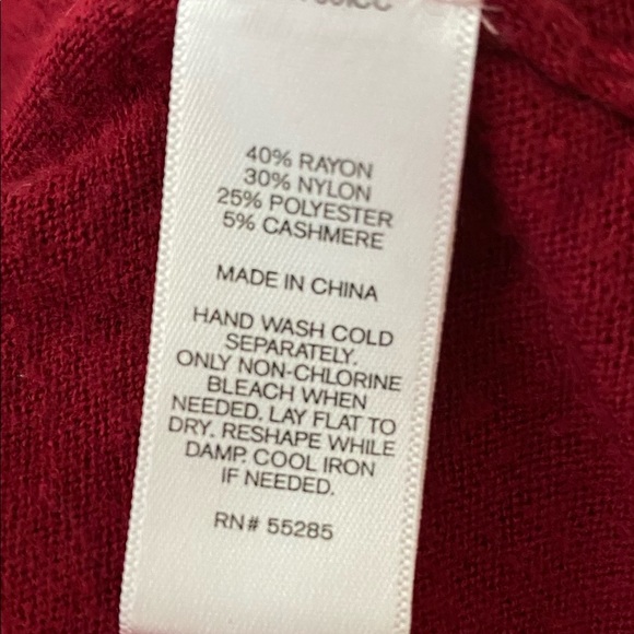 Red rhinestone button up cardigan - Picture 4 of 4